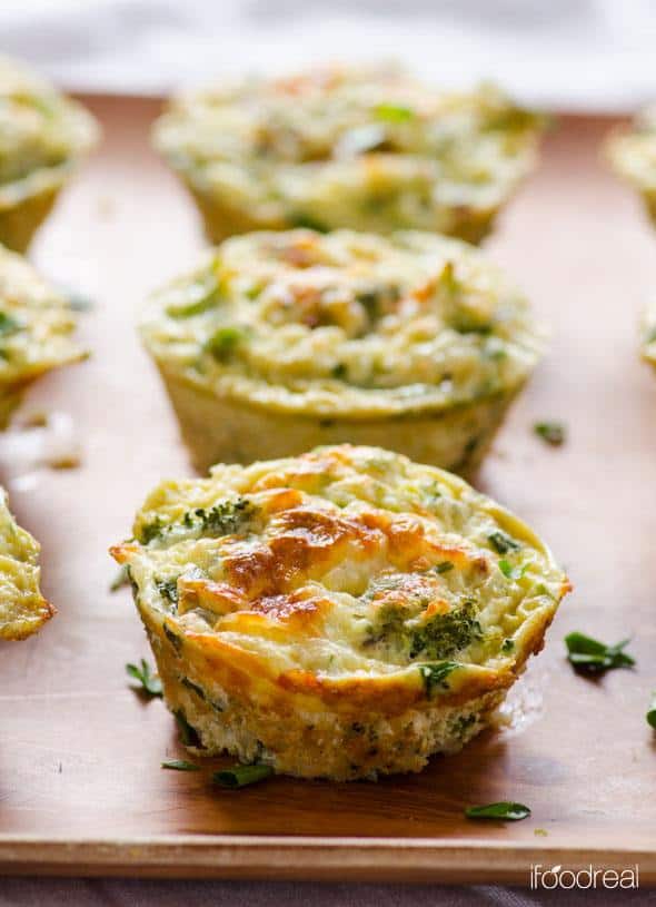 row-healthy-breakfast-quinoa-broccoli-egg-muffins