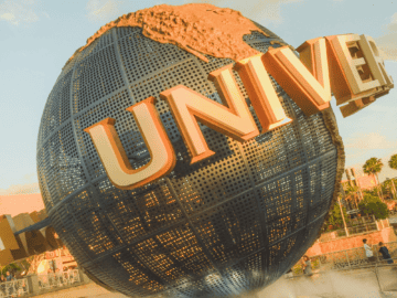 How much does it cost to go to Universal Orlando